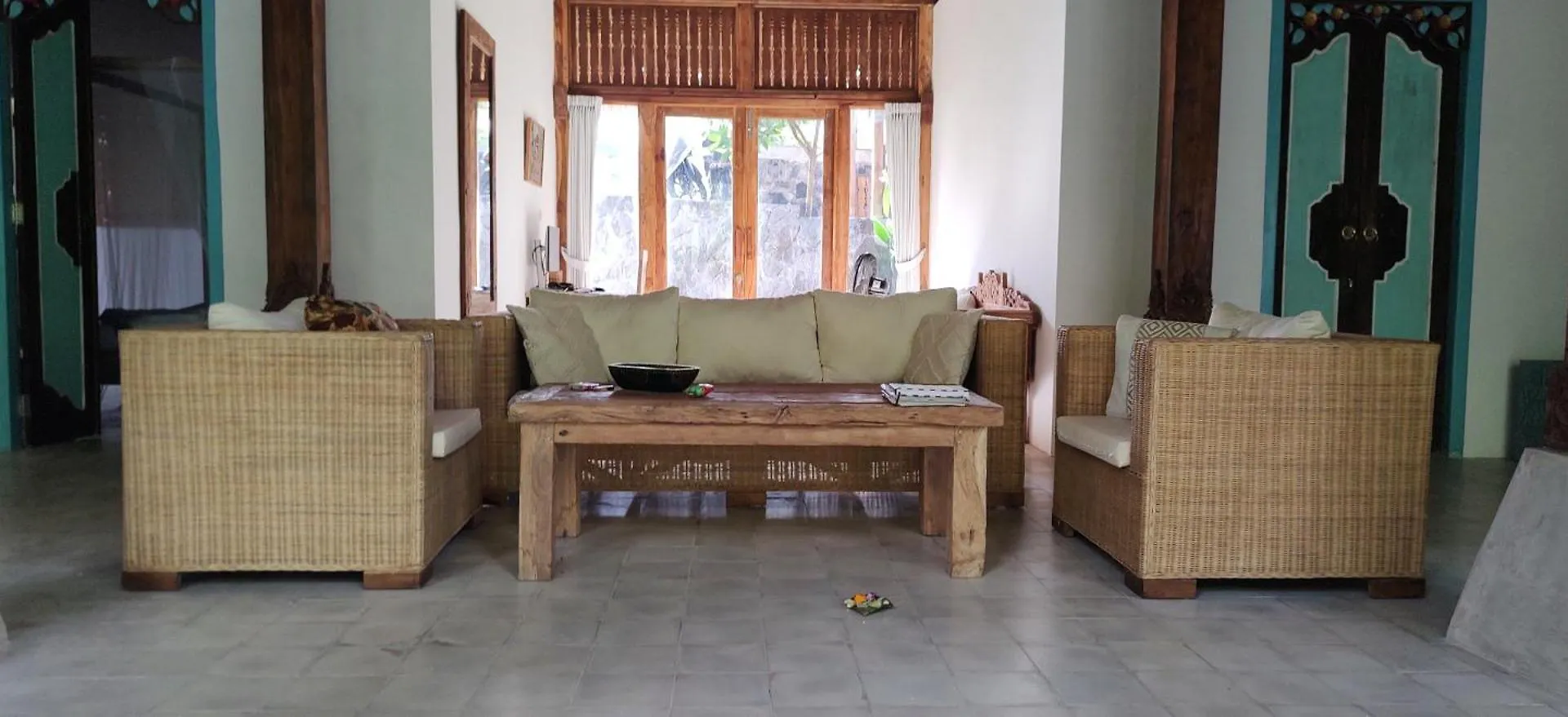 Rumah Guci Ubud Lodge