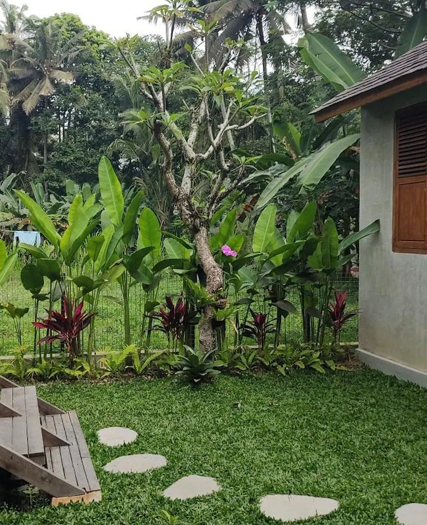 Rumah Guci Ubud Lodge