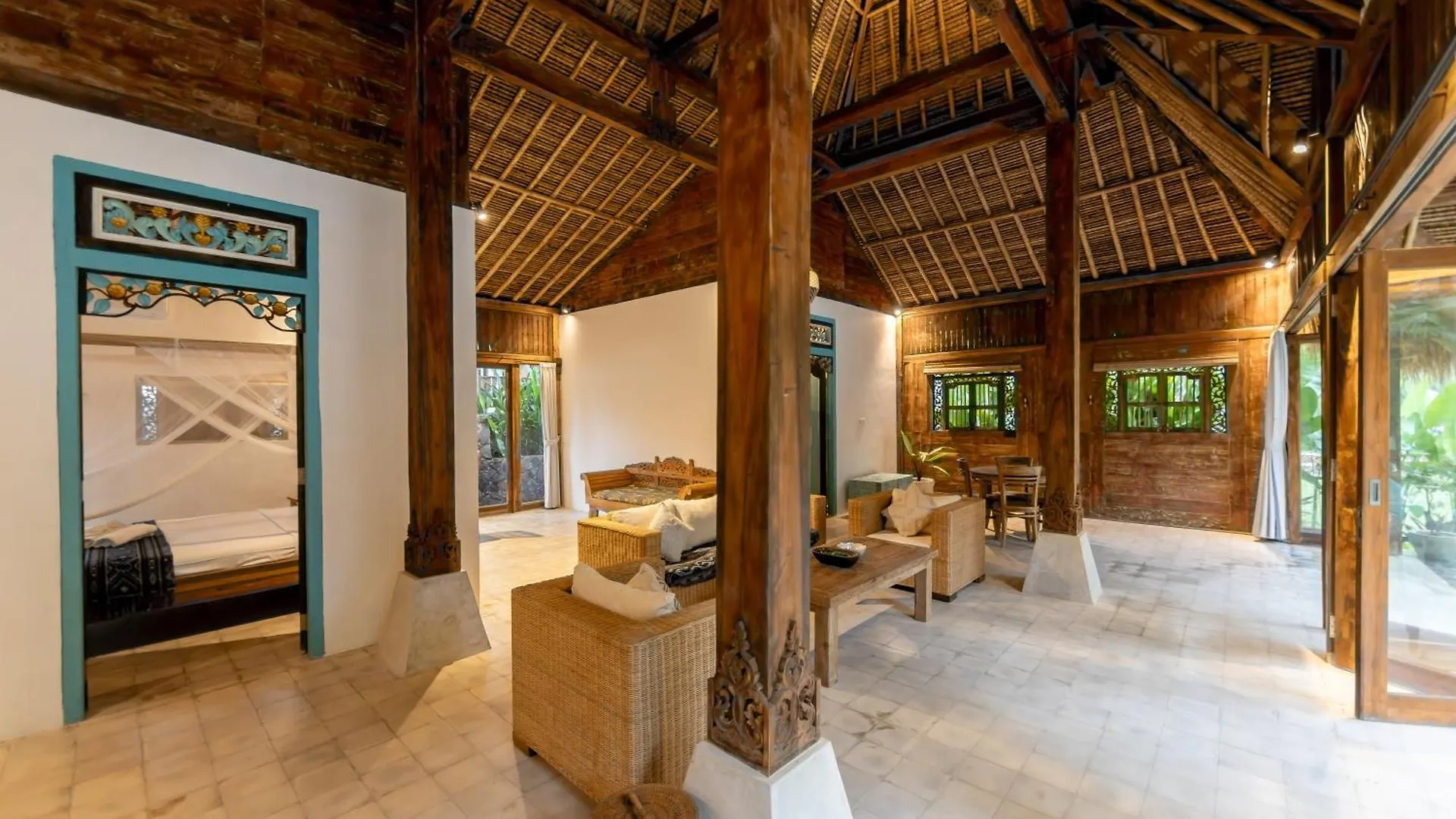 Rumah Guci Ubud Lodge